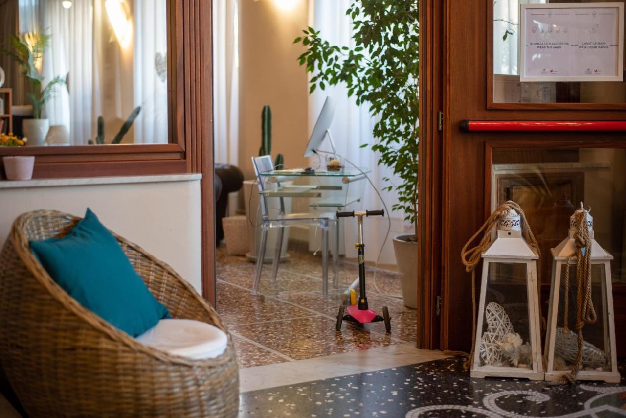 Hotel Tigullio Lavagna Exterior photo
